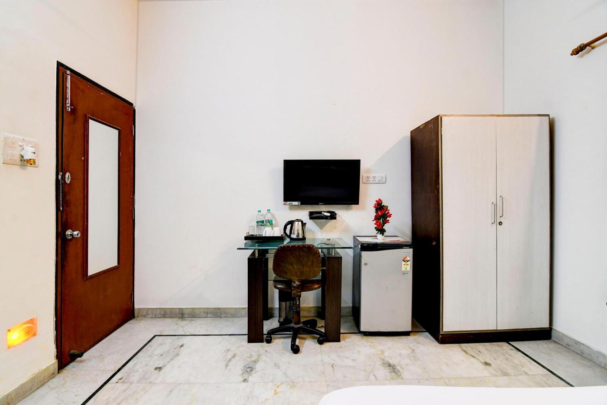 Hotel O Next Generation Guest House Liluah Ngoại thất bức ảnh