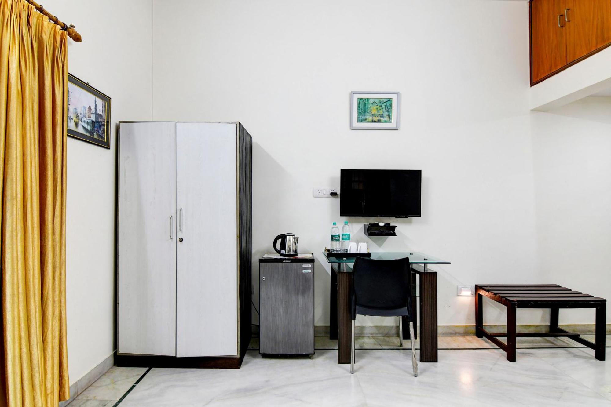 Hotel O Next Generation Guest House Liluah Ngoại thất bức ảnh